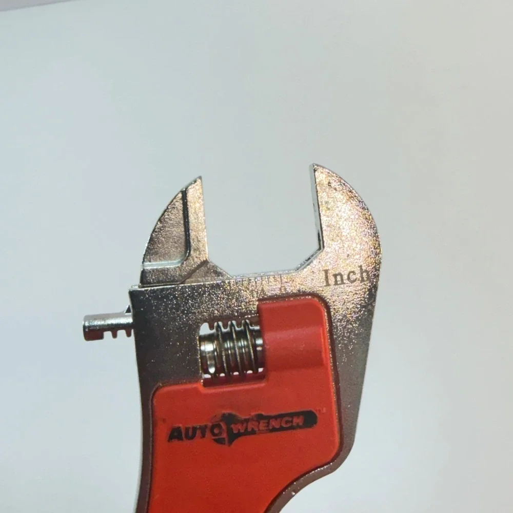 Black‎ & Decker Auto Wrench AAW100 Adjustable 8 Inch Orange Motorized Tool